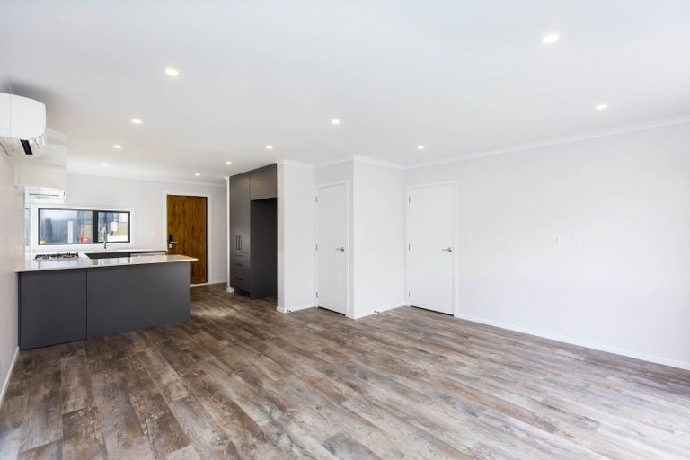 Photo of property in 10 Don Money Street, Wallaceville, Upper Hutt, 5018