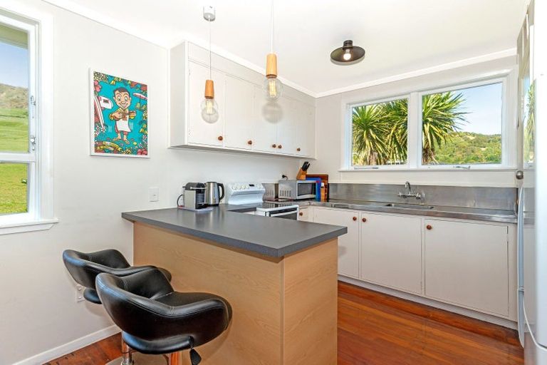 Photo of property in 15b Ratau Street, Mahia, 4198