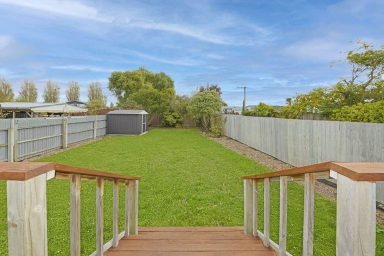Photo of property in 27 Hargood Street, Woolston, Christchurch, 8062