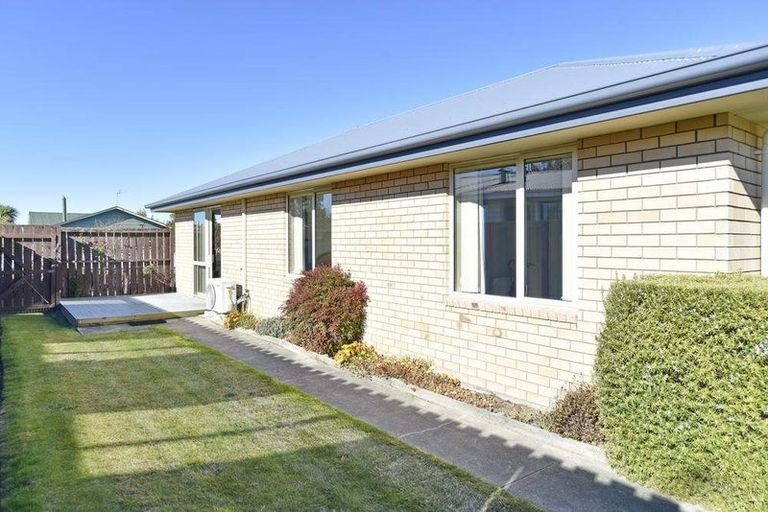 Photo of property in 6 Seadown Crescent, Amberley, 7410