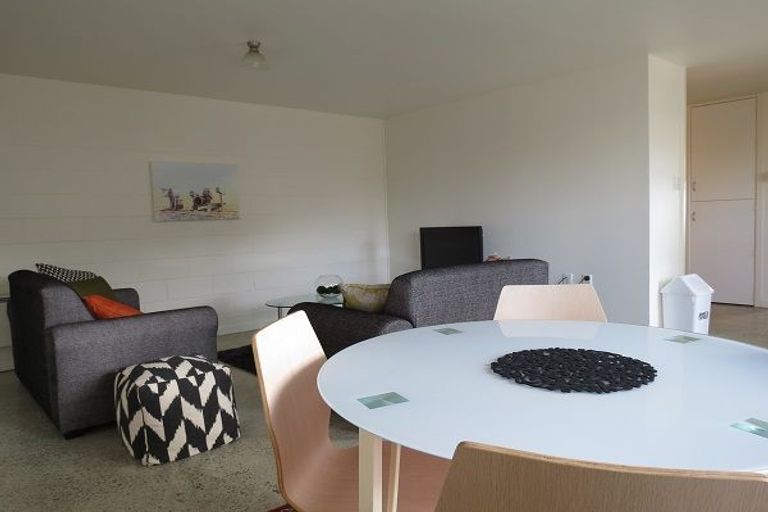 Photo of property in 11 Donald Street, Regent, Whangarei, 0112