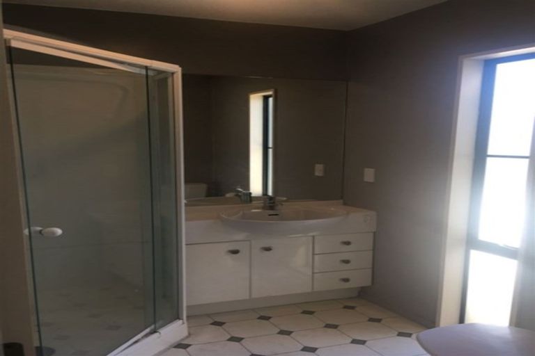 Photo of property in 4/21 Darvel Street, Riccarton, Christchurch, 8011