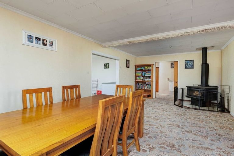 Photo of property in 19 Rugby Street, Waimate, 7924