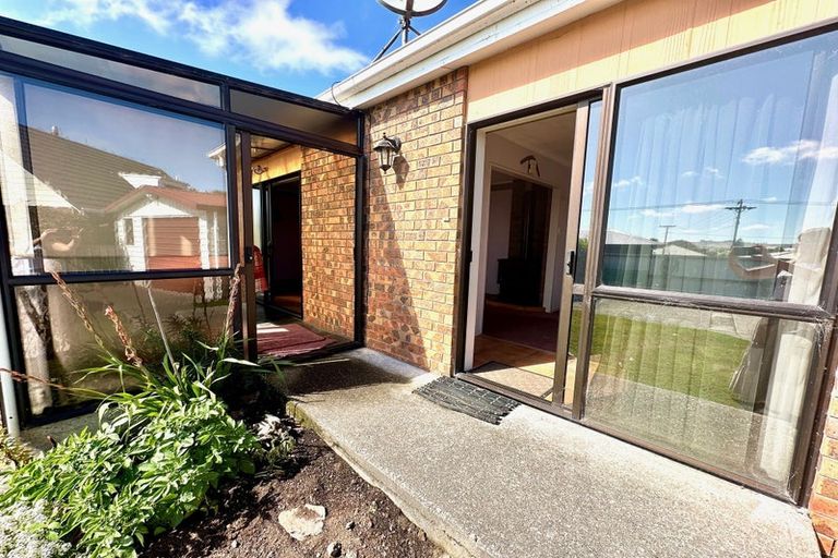 Photo of property in 22a Naish Street, Balclutha, 9230