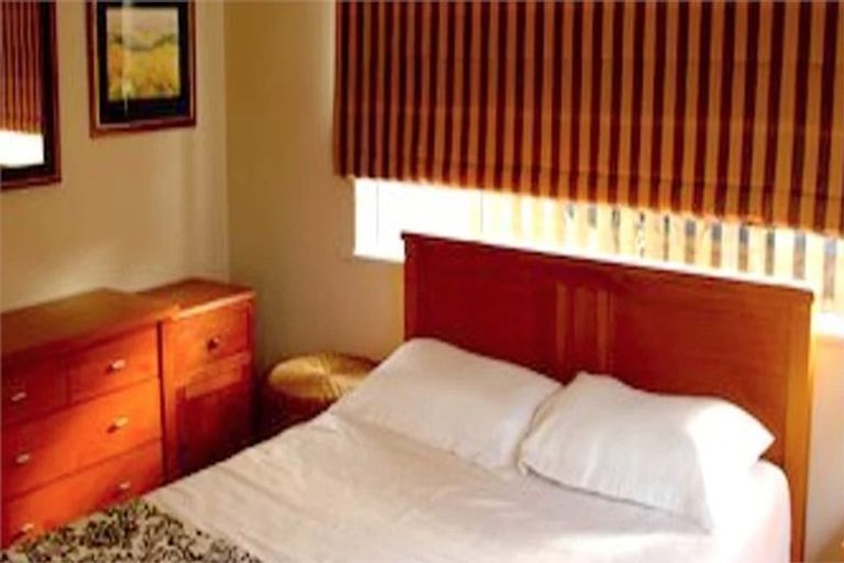 Photo of property in 12a Little London Lane, Hamilton Central, Hamilton, 3204