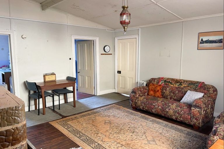 Photo of property in 102 Broadway, Reefton, 7830