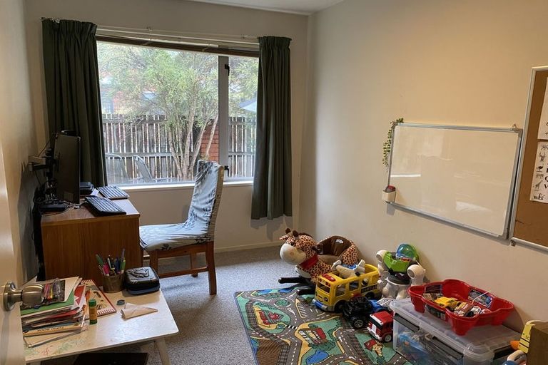 Photo of property in 72 Disraeli Street, Addington, Christchurch, 8024