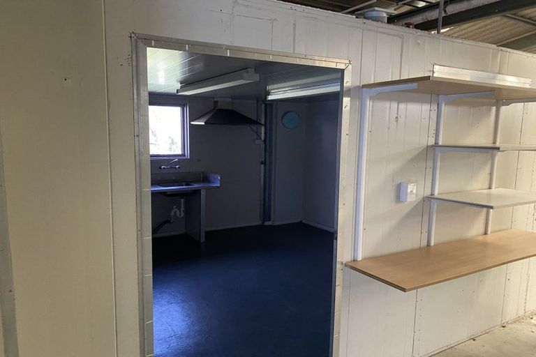 Photo of property in 42 Wilks Road, Dairy Flat, Albany, 0794