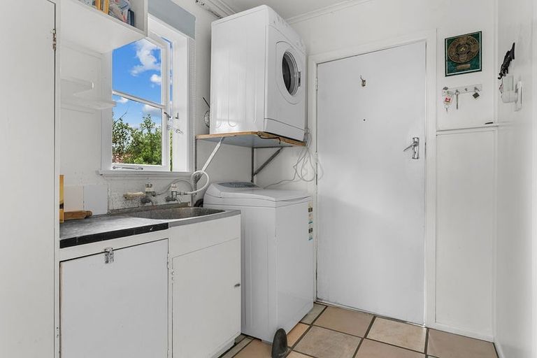 Photo of property in 3 Kelly Street, Baylys Beach, Dargaville, 0377