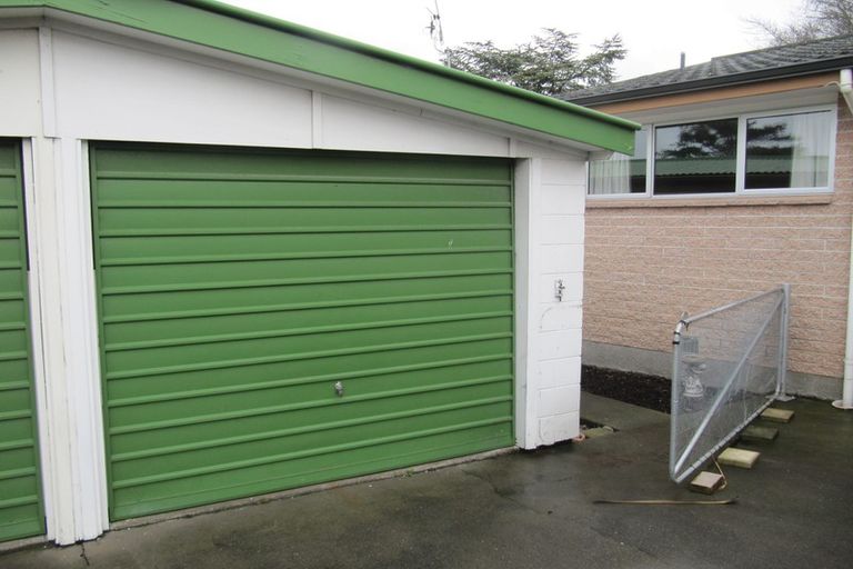 Photo of property in 2/18 Manuel Place, Bishopdale, Christchurch, 8053