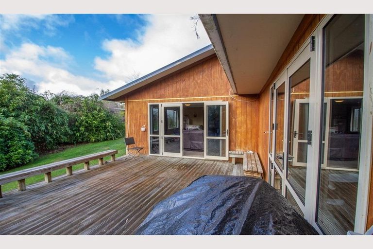 Photo of property in 36 George Street, Raetihi, 4632