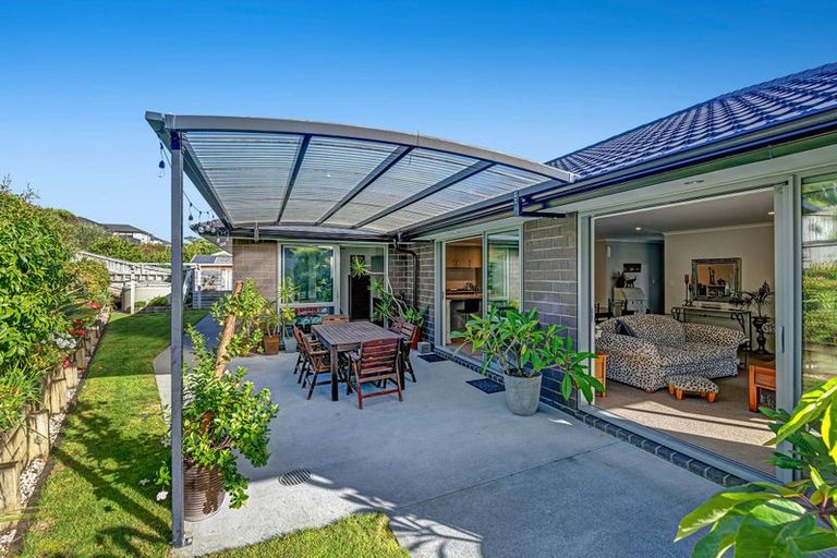 Photo of property in 11 Riverleigh Drive, Snells Beach, 0920