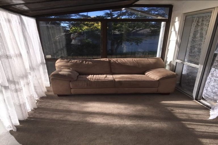 Photo of property in 25 Redcrest Avenue, Red Hill, Papakura, 2110