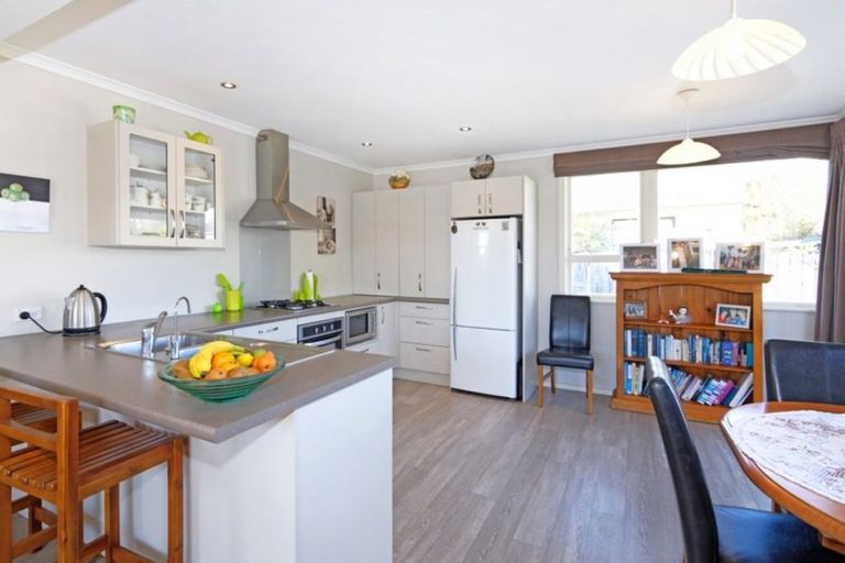 Photo of property in 5 Duffy Place, Stoke, Nelson, 7011