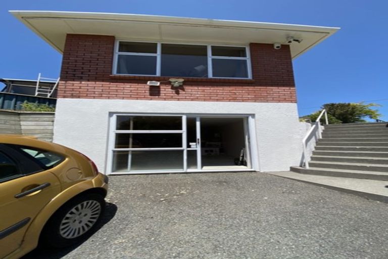 Photo of property in 5 Kowhai Place, Eltham, 4322