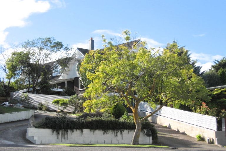 Photo of property in 12 Ewan Place, Taradale, Napier, 4112