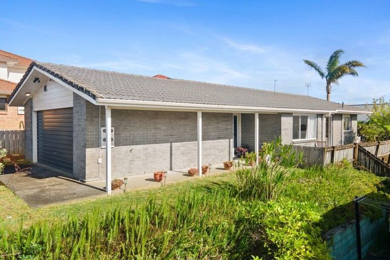 Photo of property in 1/62 Clydesdale Avenue, Somerville, Auckland, 2014