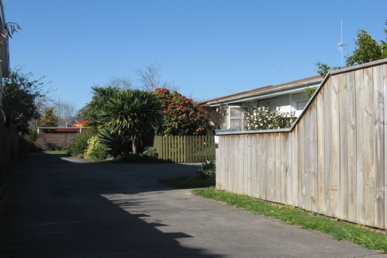 Photo of property in 3/722 Pioneer Highway, Takaro, Palmerston North, 4412
