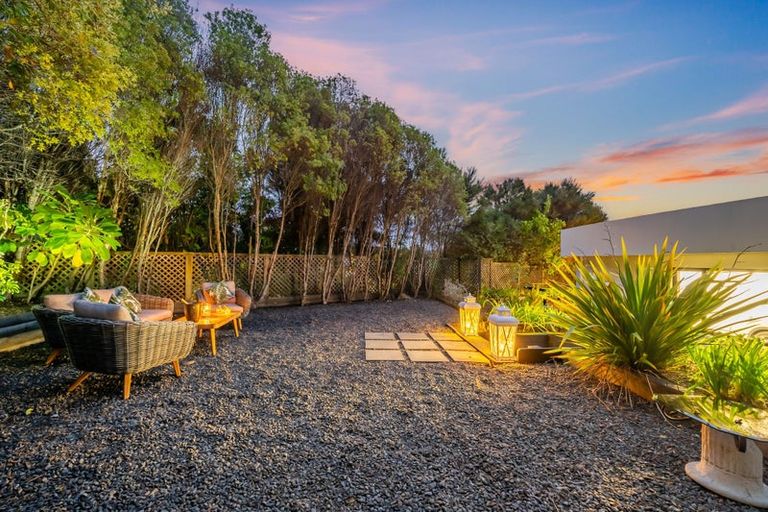 Photo of property in 1 Young Nicks Lane, Whitby, Porirua, 5024