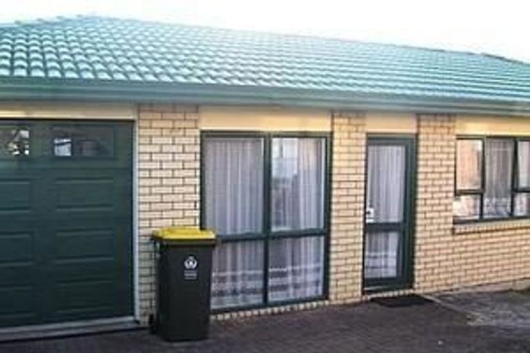 Photo of property in 24 Kirton Crescent, Manurewa, Auckland, 2102
