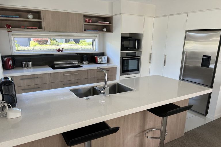 Photo of property in 23 Saint Pauls Drive, Brookfield, Tauranga, 3110