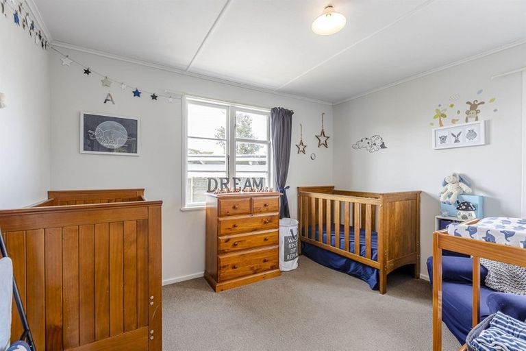 Photo of property in 34 Clyde Crescent, Roslyn, Palmerston North, 4414