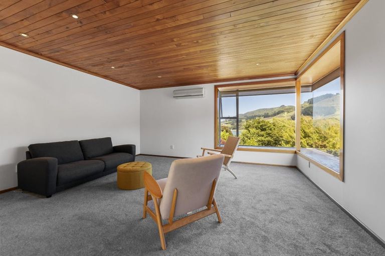 Photo of property in 24 Downes Road, Roseneath, Port Chalmers, 9023