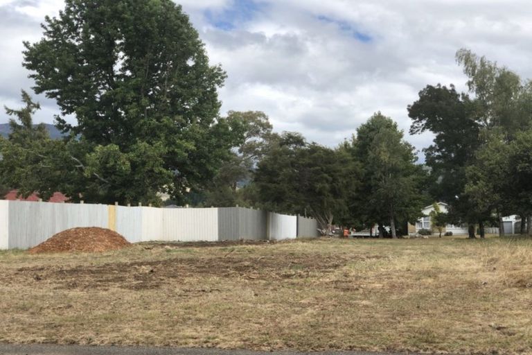 Photo of property in 39 Te Iwiheke Place, Turangi, 3334