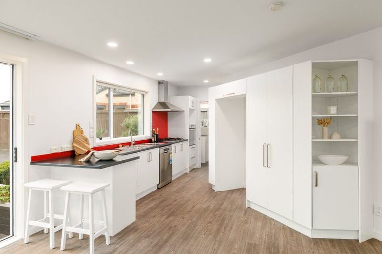 Photo of property in 3/47b Harris Crescent, Papanui, Christchurch, 8053