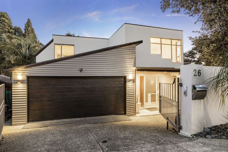 Photo of property in 26 Langstone Place, Chatswood, Auckland, 0626