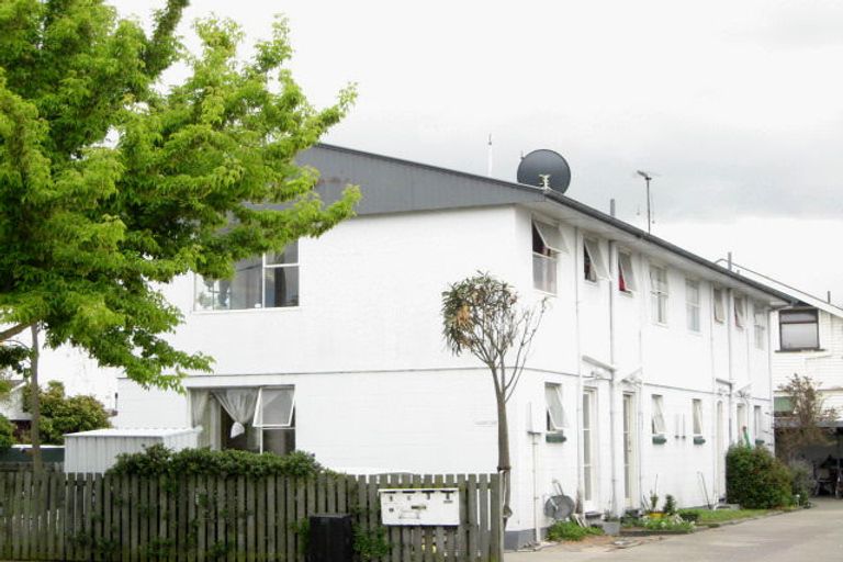 Photo of property in 1/1 London Street, Richmond, Christchurch, 8013