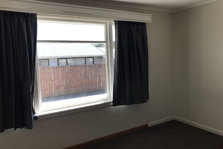 Photo of property in 51 Peer Street, Upper Riccarton, Christchurch, 8041