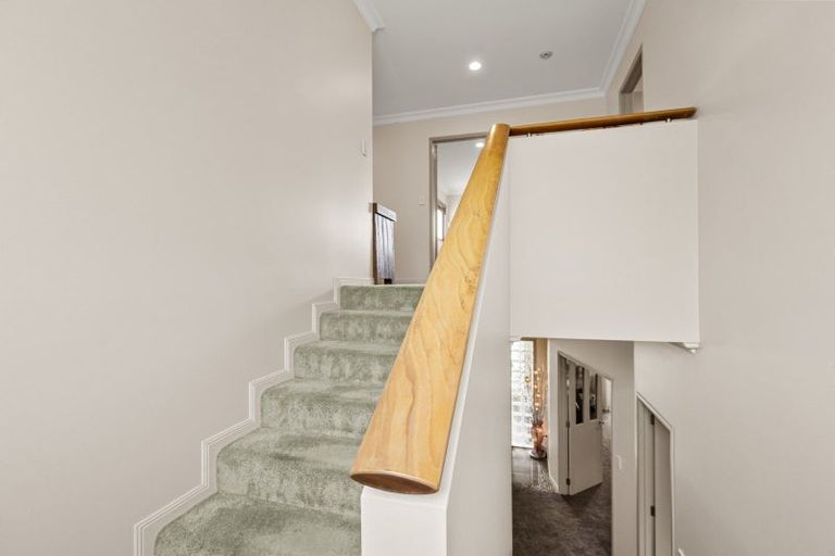 Photo of property in 176b Heta Road, Highlands Park, New Plymouth, 4312