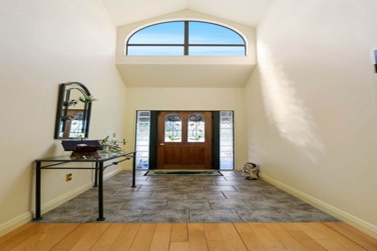 Photo of property in 19 Kahurangi Drive, Lynmore, Rotorua, 3010