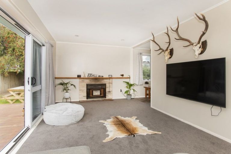Photo of property in 18 Lytton Road, Riverdale, Gisborne, 4010