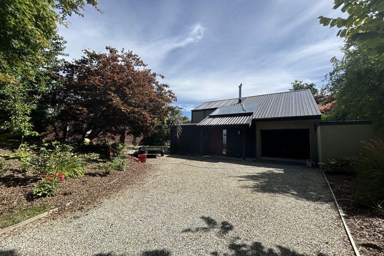 Photo of property in 47 Adamson Drive, Arrowtown, 9302