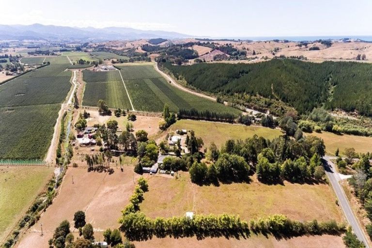 Photo of property in 1971 Moutere Highway, Upper Moutere, 7175