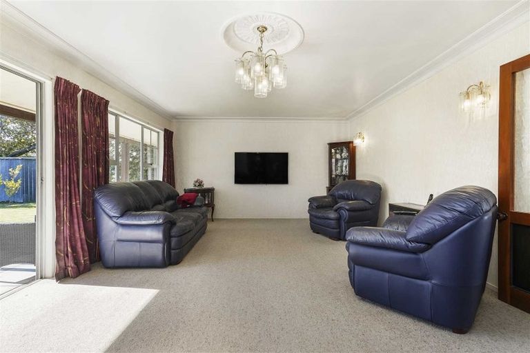 Photo of property in 224 Sandwich Road, St Andrews, Hamilton, 3200