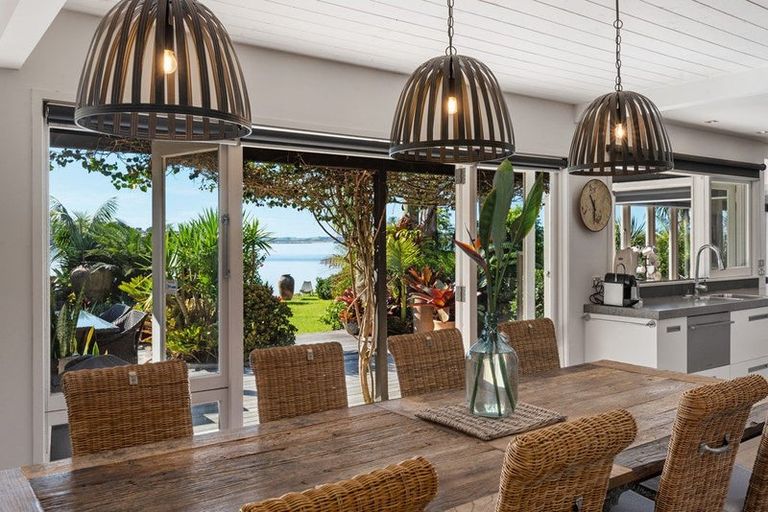 Photo of property in 465 Leigh Road, Whangateau, 0985