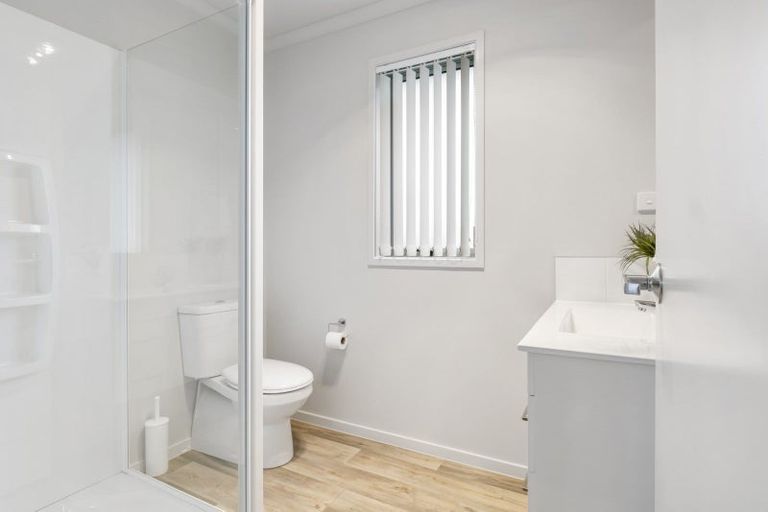 Photo of property in 2 Arrow Close, Papamoa, 3118