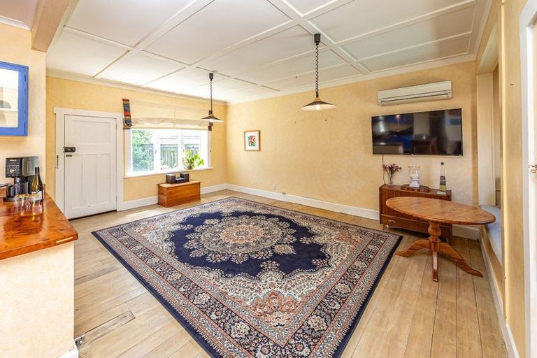 Photo of property in 28 Carlton Avenue, Gonville, Whanganui, 4501