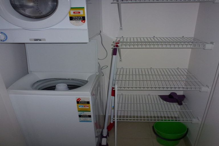 Photo of property in 97a Roberts Line, Kelvin Grove, Palmerston North, 4414