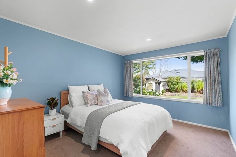 Photo of property in 5 Carruthers Street, Ilam, Christchurch, 8041