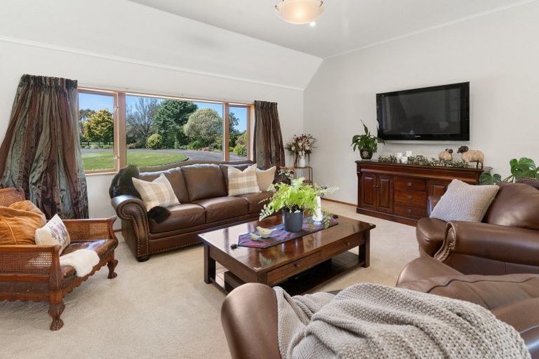 Photo of property in 87 Willow Park Drive, Opaki, Masterton, 5871