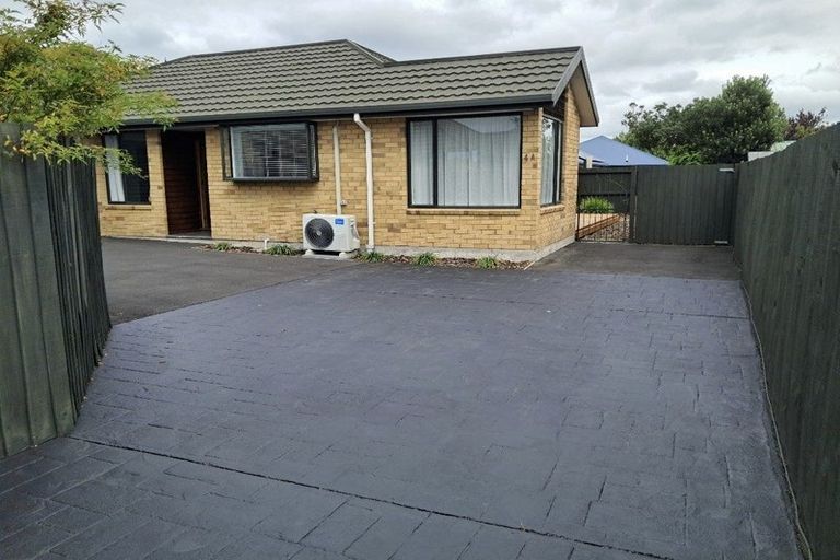 Photo of property in 4a Crofts Lane, Parklands, Christchurch, 8083