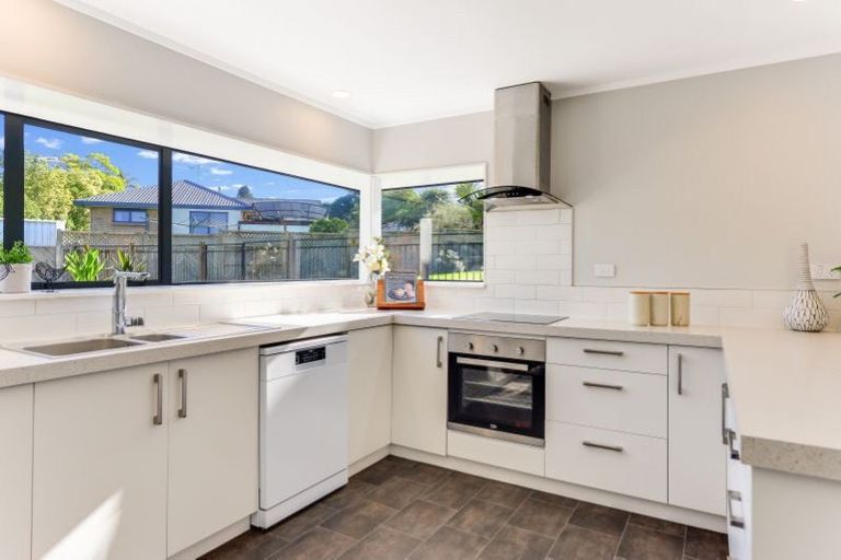 Photo of property in 215 Grandview Road, Grandview Heights, Hamilton, 3200