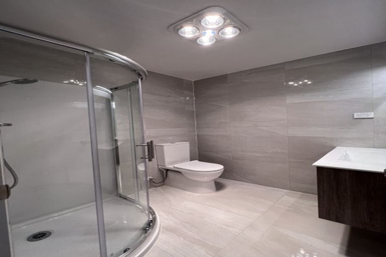 Photo of property in 7 Sheralee Place, Bucklands Beach, Auckland, 2014