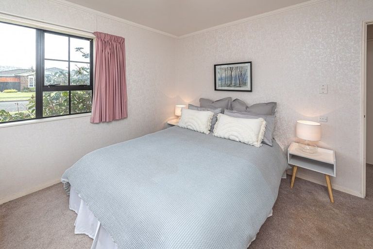 Photo of property in 6a Saint Helens Place, Tawhero, Whanganui, 4501