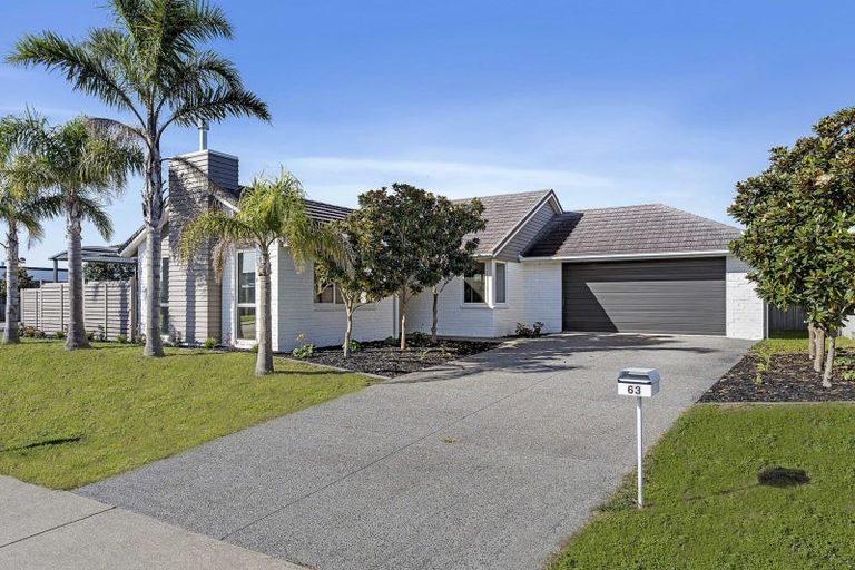 Photo of property in 63 Golden Sands Drive, Papamoa Beach, Papamoa, 3118