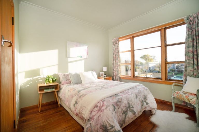 Photo of property in 6 Swansea Street, Hokowhitu, Palmerston North, 4410